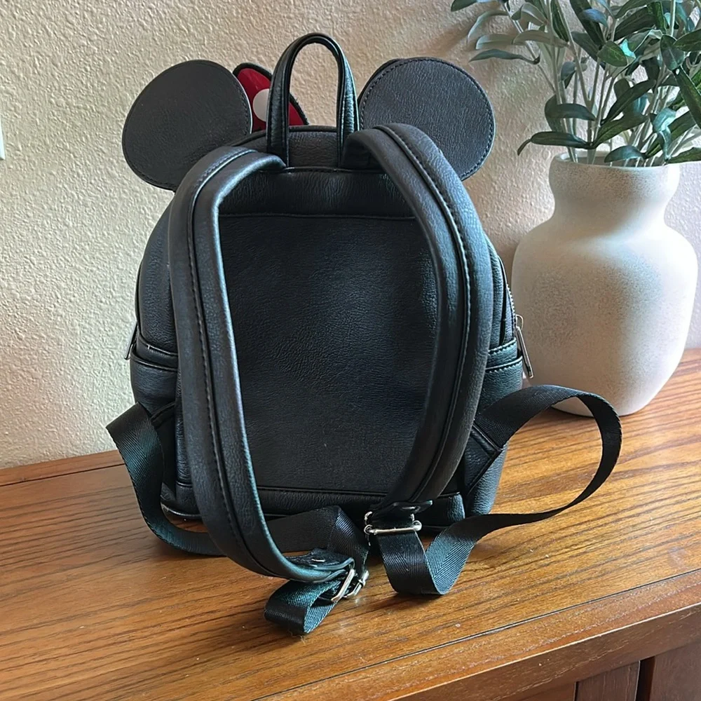 Disney Loungefly Minnie Mouse Bow Mini-Backpack - Picture 6 of 7